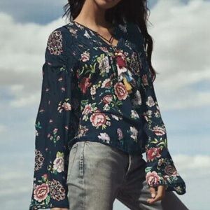 Johnny Was Top Harley Floral Embroidered Bell Sleeves Boho Peasant Fairy Green